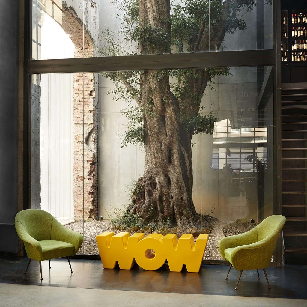 Slide Design Bank Wow